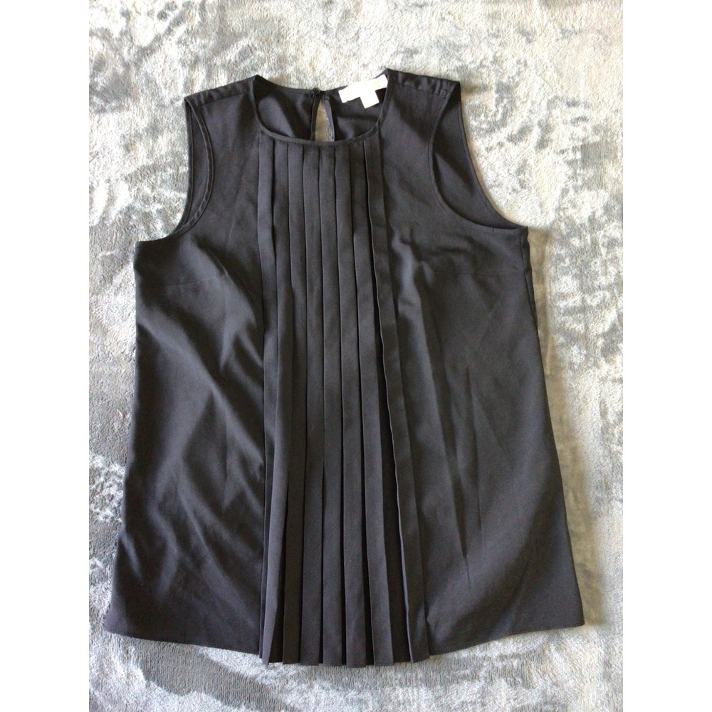 Micahel Kors Black Loose Pleated Front Flared Hemline Sleeveless Top, size Small